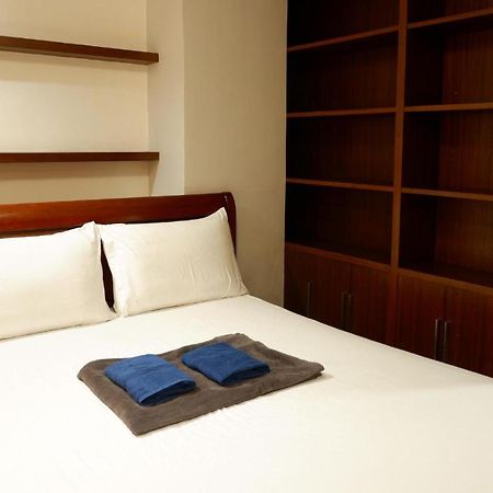 Makati Budget Hotel Makati City Esterno foto